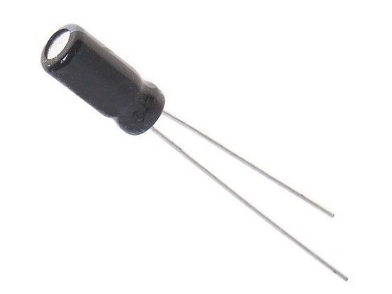 Kondenzátor elektrolytický 4M7/100V 105°C (5x12mm) radiální