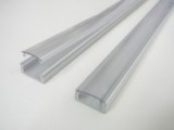 AL-hliníková lišta-profil N8 stříbrný nástěnný 19x8mm pro LED pásek + kryt plexi k montáži přisazením délka 2m - - Čirý kryt
