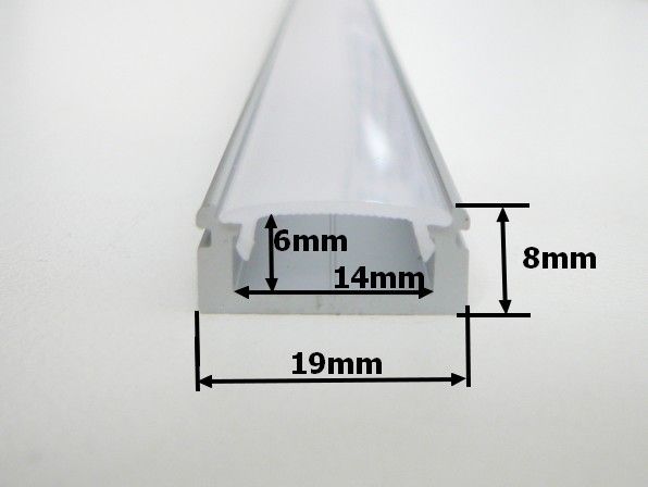 AL-hliníková lišta-profil N8 stříbrný nástěnný 19x8mm pro LED pásek + kryt plexi k montáži přisazením délka 2m - 