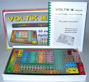 Elektronická digitální stavebnice VOLTÍK III. naučná pro začátečníky, bliká, svítí, houká, zvuky, logické integrované obvody, čítač, paměť SRAM