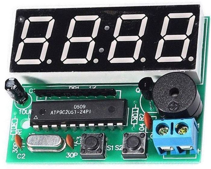 STAVEBNICE Digitální hodiny/budík LED s AT89C2051, 4digit s napájením 3–5VDC.