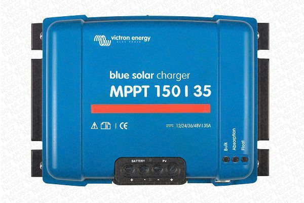 Solární regulátor MPPT Victron Energy 150/35 12/24/48V/35A, s napětím panelů až 150 V, maximální nabíjecí proud 35 A. Baterie 12/24/48V, FV max 500/1000/2000Wp
