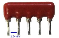 SIL5-4x2k2 - rezistorová síť, rezistory se společným vývodem. 