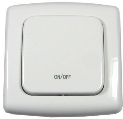 Bezdrátový vypínač nástěnný s možností dálkového i manuálního ovládání, napětí: AC 220–240V, max. kanál, Barva bílá, Ve vypínači relé 1000W/4,35A max.