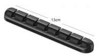 Silikonový držák pro 7 kabelů do @6mm samolepící černý. Rozměry: (d)130 x (š)22 x (v)14mm