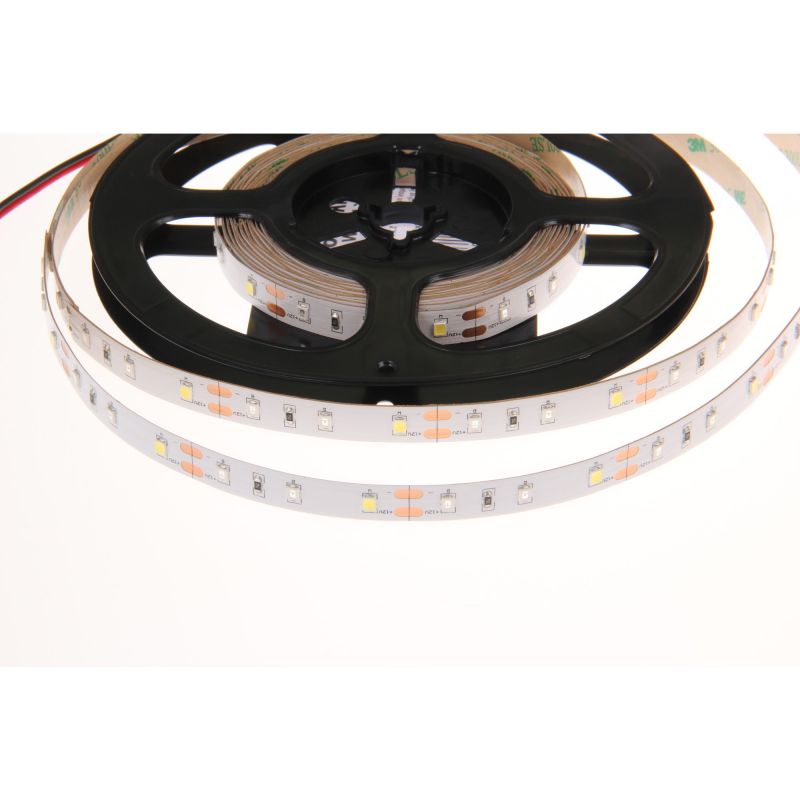 LED pásek 12AKVA 6012-WBR pro akvária, kombinuje LED modré, červené a bílé barvy. 12W/m, 60LED/m
