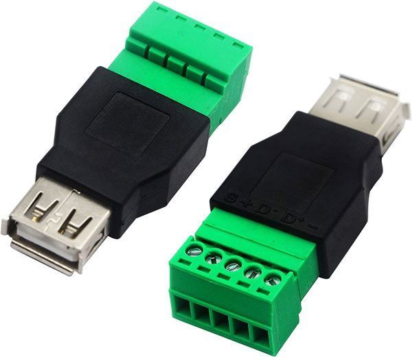 USB-A konektor zdířka se šroubovací svorkovnicí.