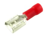 Konektor faston 6,3 zásuvka s plastovým límcem - červený