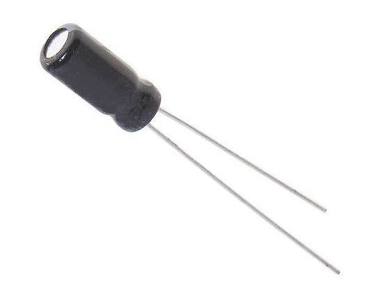 Kondenzátor elektrolytický 3M3/63V 105°C (5x11mm) radiální